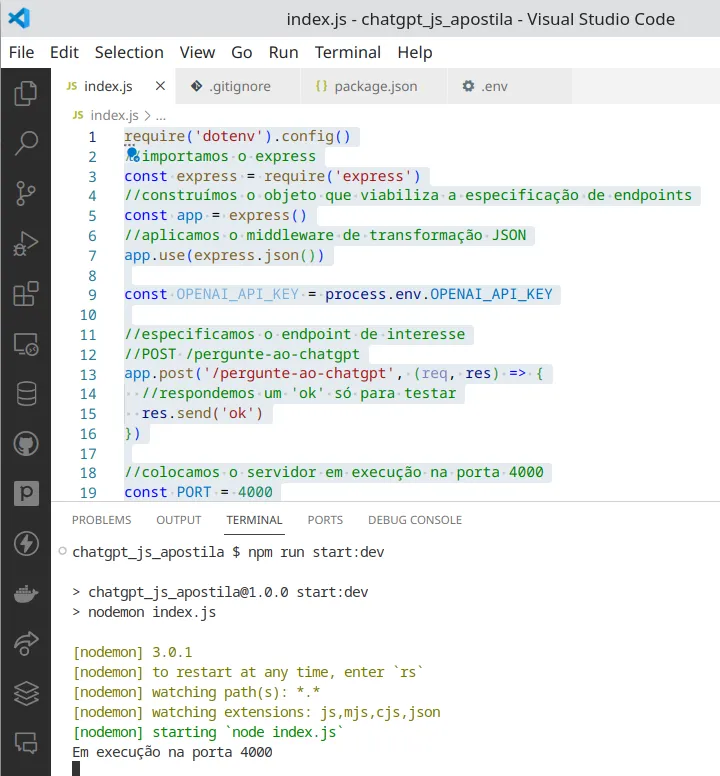VS Code com o index.js usando express e, no terminal, a mensagem "Em execução na porta 4000"