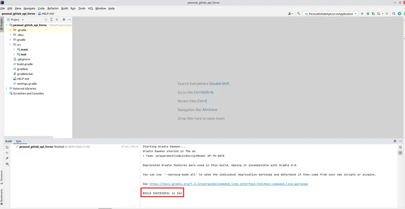 Janela do IntelliJ com o projeto aberto e a mensagem BUILD SUCCESSFUL destacada no painel inferior