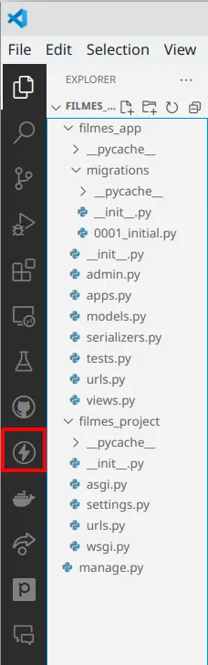 Barra lateral do VS Code com o ícone de raio da Thunder Client em destaque