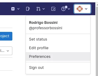 Menu do avatar do GitLab com a opção Preferences