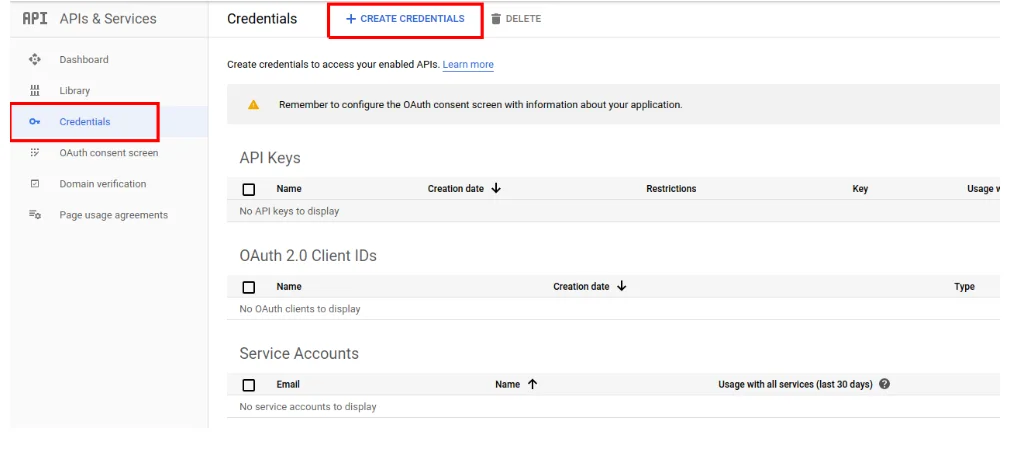 Página Credentials do console de APIs com o item Credentials do menu lateral e o botão Create Credentials destacados em vermelho